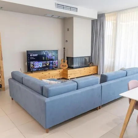 Beachfront In Luxury In Vila