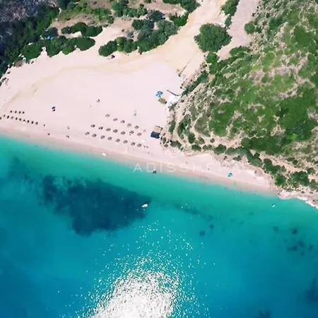 Vila Beachfront In Luxury In